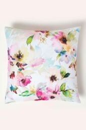 Homescapes Luxury Waterproof Multicolour Flowers Outdoor Cushion 45 x 45 cm, Set of 2 - Size: 45 cm x 45 cm - thumbnail 2