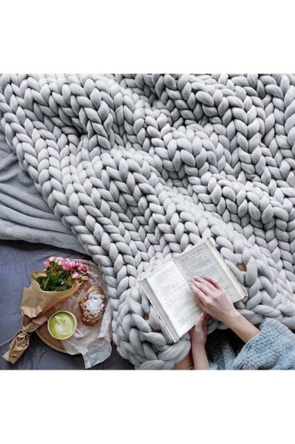 60x60cm Chunky Cable Knit Throw Blanket for Sofa & Reading Nook in Grey - Size: 60 cm x 60 cm
