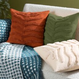 Furn Dakkota 100% Cotton Tufted Cushion in Green - Size: 45 cm x 45 cm - thumbnail 6