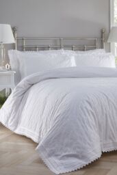 Portfolio Home Broderie Anglaise Pair of Pillowcases in White - thumbnail 2