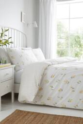 Dreams & Drapes 'Ditsy Floral Seersucker' Textured Duvet Cover Set in Yellow - Size: Single - thumbnail 1