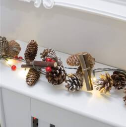 Globrite 1.5M Pre-Lit Christmas Garland w/ 20 Warm White LEDs - Battery-Powered - thumbnail 4