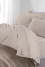 The Linen Consultancy 'TLC 5 Star Hotel Concept' 250TC Cotton Percale Flat Sheet in Taupe - Size: Double Flat