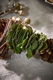 Dibor Woodland Walk Natural Finish Xmas Table Christmas Garland 1.2m - Size: Large - thumbnail 5