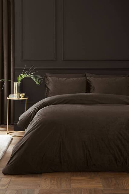 Catherine Lansfield 'Kingsley' Soft Matt Velvet Duvet Cover Set in Chocolate - Size: Double - image 1