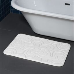 Showerdrape Clover White Memory Foam Bath Mat 800 x 500mm