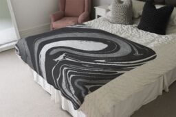 Benjamin Tate Design Black Marbled Paint Blanket in Natural - Size: 120 cm x 150 cm - thumbnail 3