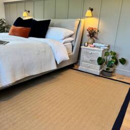 Kukoon Beige Natural Jute Herringbone Pattern Non Slip Navy Border Rug - Size: 120 cm x 170 cm - thumbnail 1