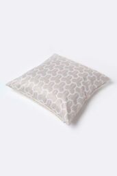 Homescapes Geometric Jacquard Cushion Cover in Natural - Size: 45 cm x 45 cm - thumbnail 4