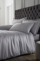 Catherine Lansfield 'Silky Soft Satin' Duvet Set in Silver - Size: Single - thumbnail 1