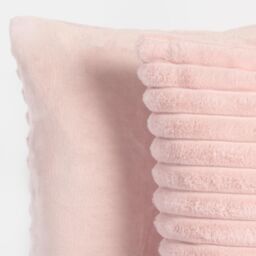 OHS 4 x Faux Fur Thick Rib Filled Cushion Covers in Pink - Size: 45 cm x 45 cm - thumbnail 4