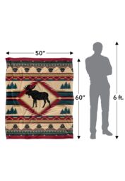 JQ Licensing Moose Lodge Silky Touch Super Soft Throw Blanket 152 X 127 cm in White - thumbnail 5