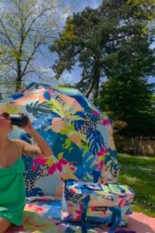 Pickle Picnic Outdoor Shade & Style Parasol 180cm - Tiger Lily - thumbnail 3