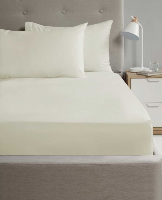 Rapport Home 56P Polycotton Flat Sheet in Cream - Size: King - image 1