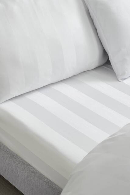Catherine Lansfield 'So Soft Satin Stripe' Fitted Sheet in White - Size: King - image 1