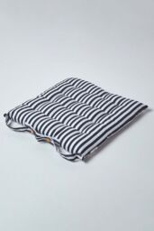 Homescapes Set of 4 Black & White Stripe Seat Pad with Straps 40 x 40 cm - Size: 40 cm x 40 cm - thumbnail 2