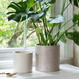 Ivyline Valetta Caramel Terrazzo Planter Set of 3 Premium Glaze in Brown - thumbnail 1