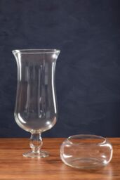 Orsina Clear Glass Fluted Vase, Decorative Vase With Pedestal Base, Large Cylinder Vase, Ideal For Kitchen Counter - thumbnail 4