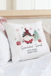 Personalised Memento Company Personalised Gonk Christmas Cushion in White - Size: 40 cm x 40 cm - thumbnail 4