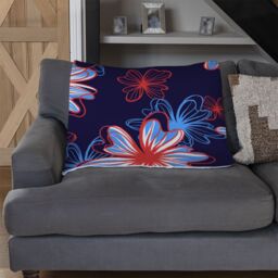 Benjamin Tate Design Red White & Blue Flower Print Blanket in Natural - Size: 120 cm x 150 cm - thumbnail 2