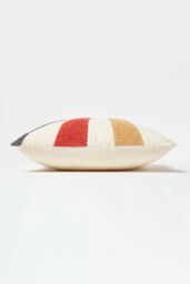 Homescapes Orange & Yellow Sunshine Tufted Cotton Cushion - Size: 45 cm x 45 cm - thumbnail 4