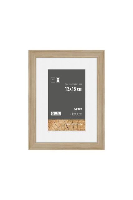 nielsen Skava 13 x 18cm Wooden Picture Frame With 9 x 13cm Mount & Glass Front in Light Oak - Size: 13 x 18 cm - image 1