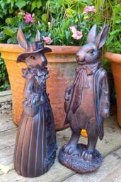 Inspirational Gifting Mr & Mrs Rabbit Sculpture Garden Ornament in Bronze - thumbnail 1