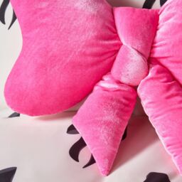 OHS Bow Shaped Velvet Scatter Cushion Xmas Decorative Plush Pillow in Pink - thumbnail 3