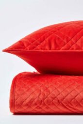 Homescapes Luxury Quilted Velvet Bedspread Geometric Pattern Throw in Burnt Orange - Size: Double - thumbnail 4
