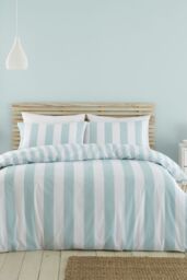 Catherine Lansfield 'Cove Stripe' Reversible Duvet Cover Set in Duck Egg Blue - Size: Single