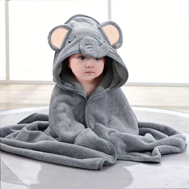 Dyzi Baby Hooded Towel Soft Absorbent Animal Cartoon Bath Towel for Kids in Black - image 1