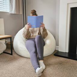 rucomfy Beanbags rucomfy Jumbo Cord Slouchbag - Indoor Classic Bean Bag for Adults in Ivory - thumbnail 2