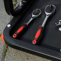 STILVORA Workshop Stool with Wheels & Tool Tray in Red - thumbnail 9