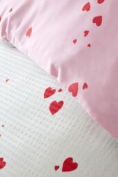 Catherine Lansfield 'Seersucker Heart' Duvet Cover Set in White - Size: Double - thumbnail 4