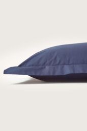 Homescapes Egyptian Cotton Oxford Pillowcase 200 TC, Standard Size in Navy - thumbnail 2