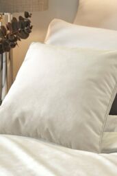 Laurence Llewelyn-Bowen 'Chic' Luxury Soft Velvet Frame Stitched Warm & Cosy Bedspread in Ivory - thumbnail 3