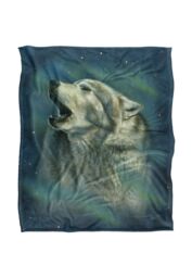 JQ Licensing Rl-Jp Howling Wolf Aurora Silky Touch Super Soft Throw Blanket 152 X 127 cm in White - thumbnail 1