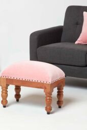 Homescapes Mable Velvet Rectangular Footstool in Pink - thumbnail 3