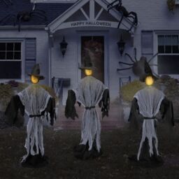 Garden Greatness Set of 3 LED Standing Witches Halloween Yard Decor - Size: 1 Pack - thumbnail 4
