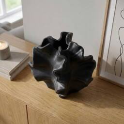 Garden Greatness Urban Sculpted Coral Stoneware Vase - Size: 1 Pack - thumbnail 2
