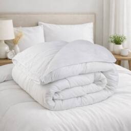 Voltico Easy Care Corovin Duvet 10.5 Tog - King Size in White - thumbnail 2