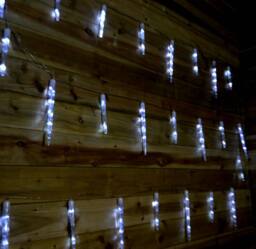 Samuel Alexander 6.9m Icicle Christmas Chaser Lights with 72 Cool White LEDs - thumbnail 6