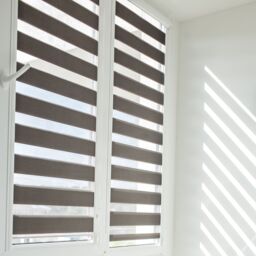 Furnished Day & Night Roller Blind Zebra Striped Window Blinds in Grey - Size: 120 cm width x 165 cm drop - thumbnail 4
