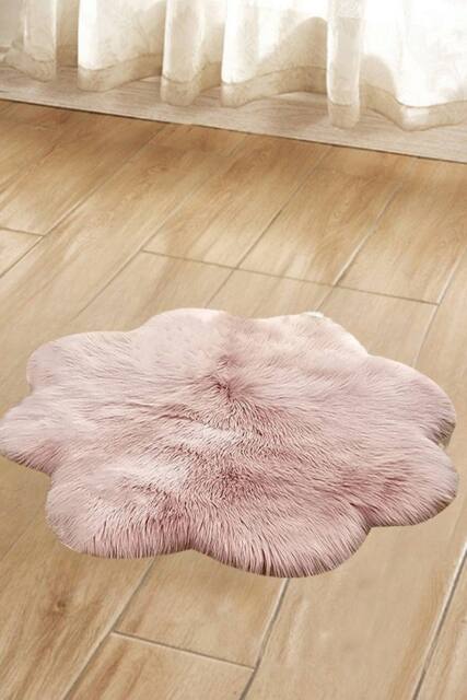 Living and Home 90Cm Shaggy Sheepskin Pink Rug - Size: 90 cm diameter - image 1