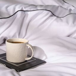 OHS Piped Edge Bedding Set Soft Duvet Cover with Pillowcase in White - Size: Double - thumbnail 4