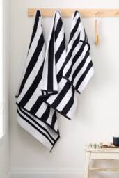 Bianca 'Reversible Stripe' Cotton Jacquard Bath Towel in Black - thumbnail 3