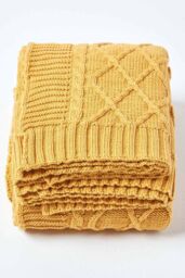 Homescapes Diamond Cable Knit Cotton Throw in Mustard - Size: 150 cm x 200 cm - thumbnail 2