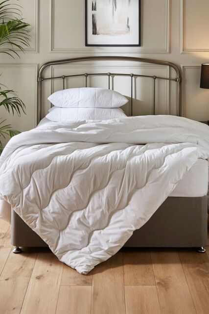 Hotel Pure Luxury Premium Suite 10.5 Tog Duvet in White - Size: Super King - image 1