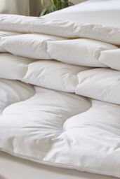 Hotel Pure Luxury Premium Suite 10.5 Tog Duvet in White - Size: Super King - thumbnail 5