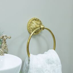 Melody Maison Luxe Gold Ring Towel Holder - Size: 60 cm x 100 cm - thumbnail 6